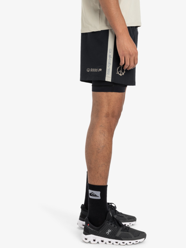 Keep The Pace 14" - Training Hybrid Shorts for Men  EQYTB03001