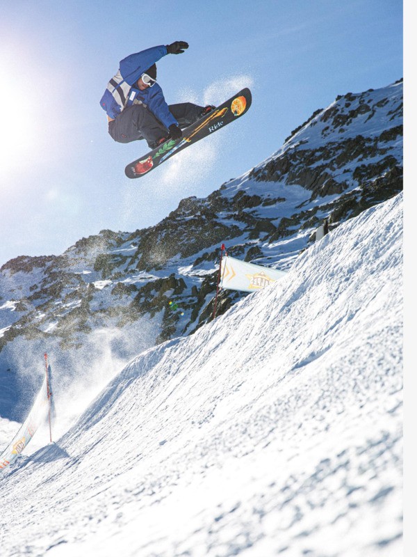 Banging Bees 10K - Technical Snow Jacket for Men  EQYTJ03519