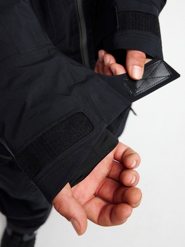 Pro Path Stretch GORE-TEX&reg;  EQYTJ03533