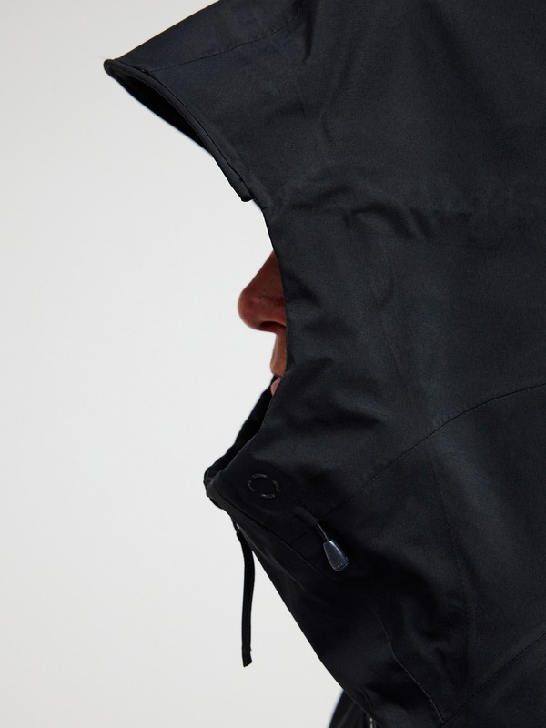 Highline Pro 3L GORE-TEX&reg;  EQYTJ03544