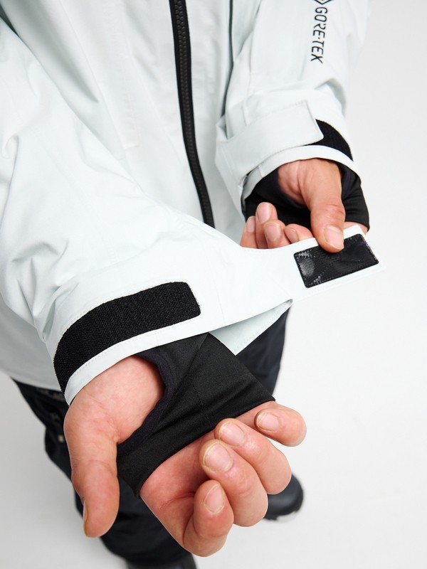 Forever Stretch GORE-TEX&reg;  EQYTJ03549