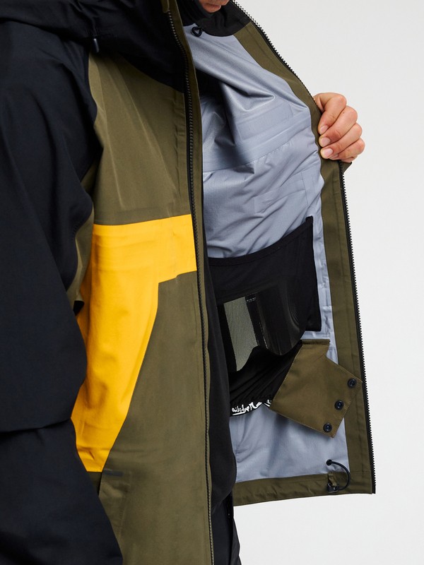 Young Guns GORE-TEX&reg; 3L  EQYTJ03565