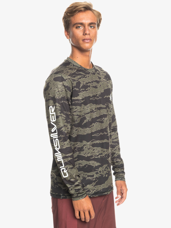 Omni Session - Long Sleeve UPF 50 Surf T-Shirt for Men  EQYWR03349