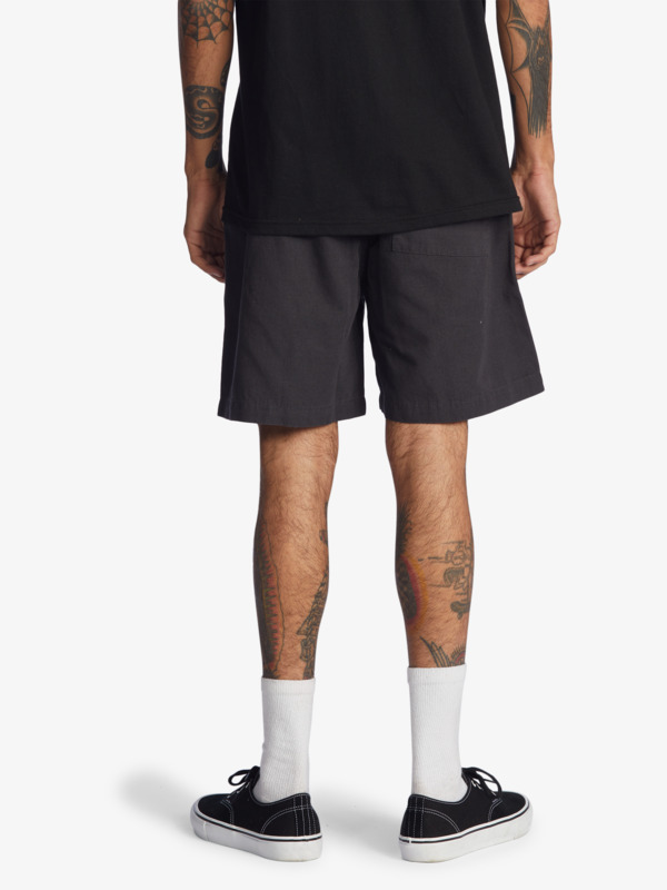 Taped Taxer 18" - Shorts for Men  EQYWS03768