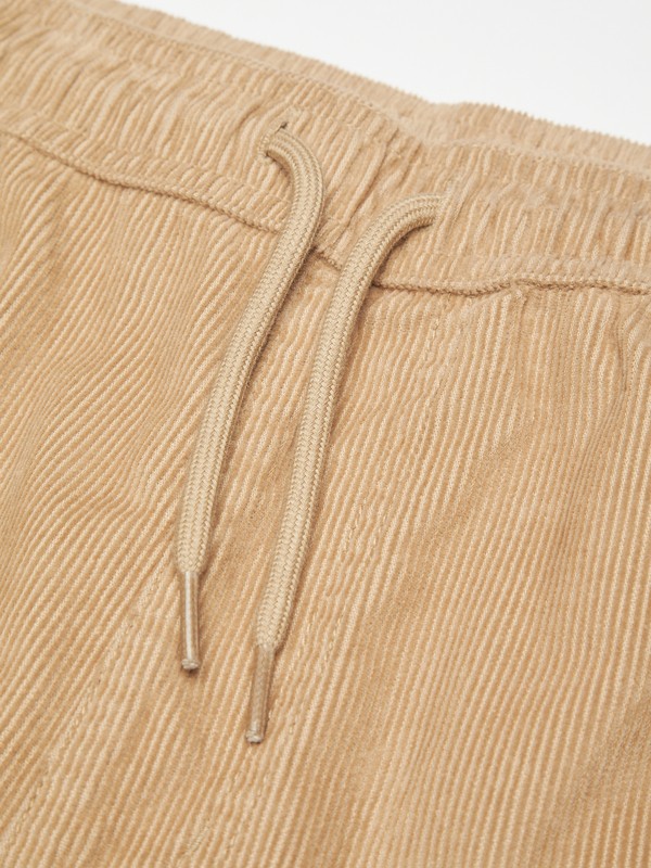 Taxer 18"  EQYWS03878