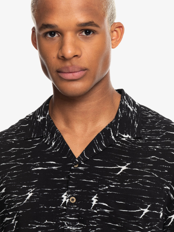 Quiksilver x Stranger Things Veinscose - Short Sleeve Shirt for Men  EQYWT04455