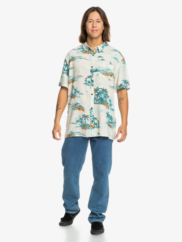 Short sleeve shirt with jeans on sale