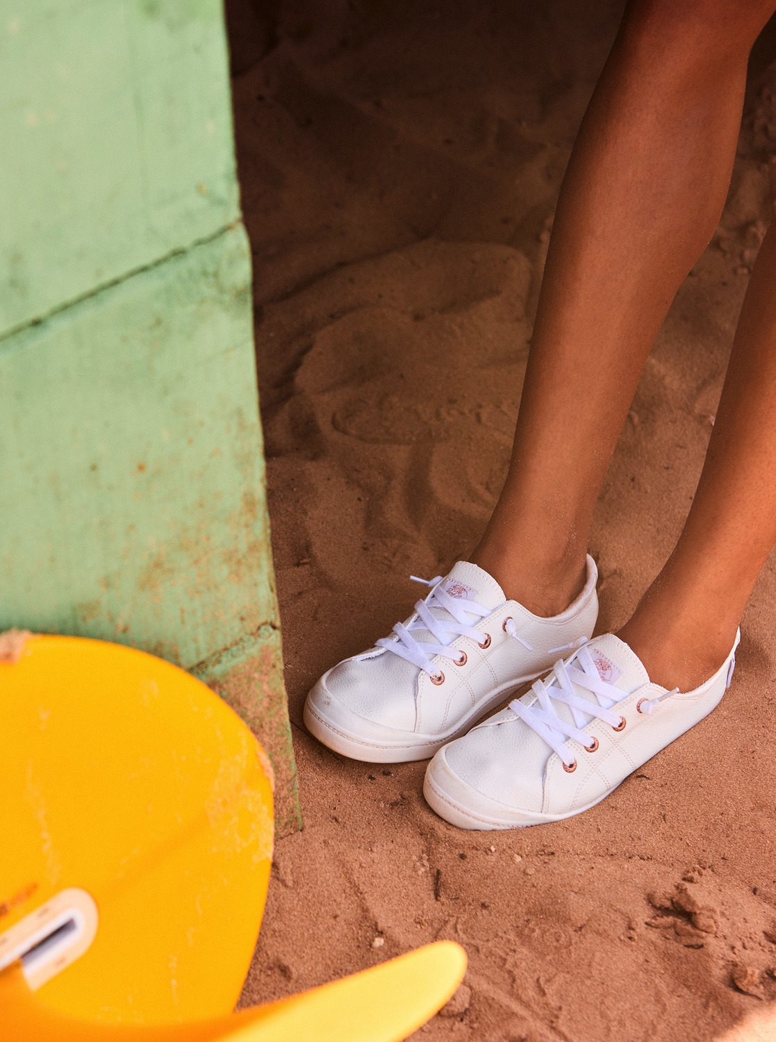 arjs600569_roxy,l_wht_frt1.jpg