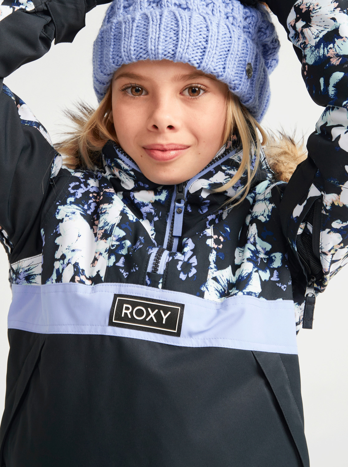 ergtj03144_roxy,m_kvj1_bck2.jpg