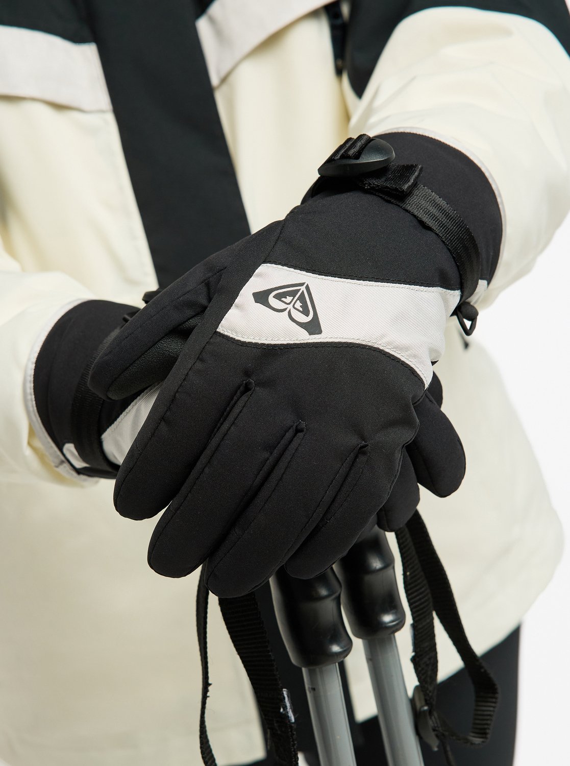alpha sl handschuhe Arcteryx Glove – Größe:49 Gravel Bike 2026: Neuheiten, signal while the adjustable strap