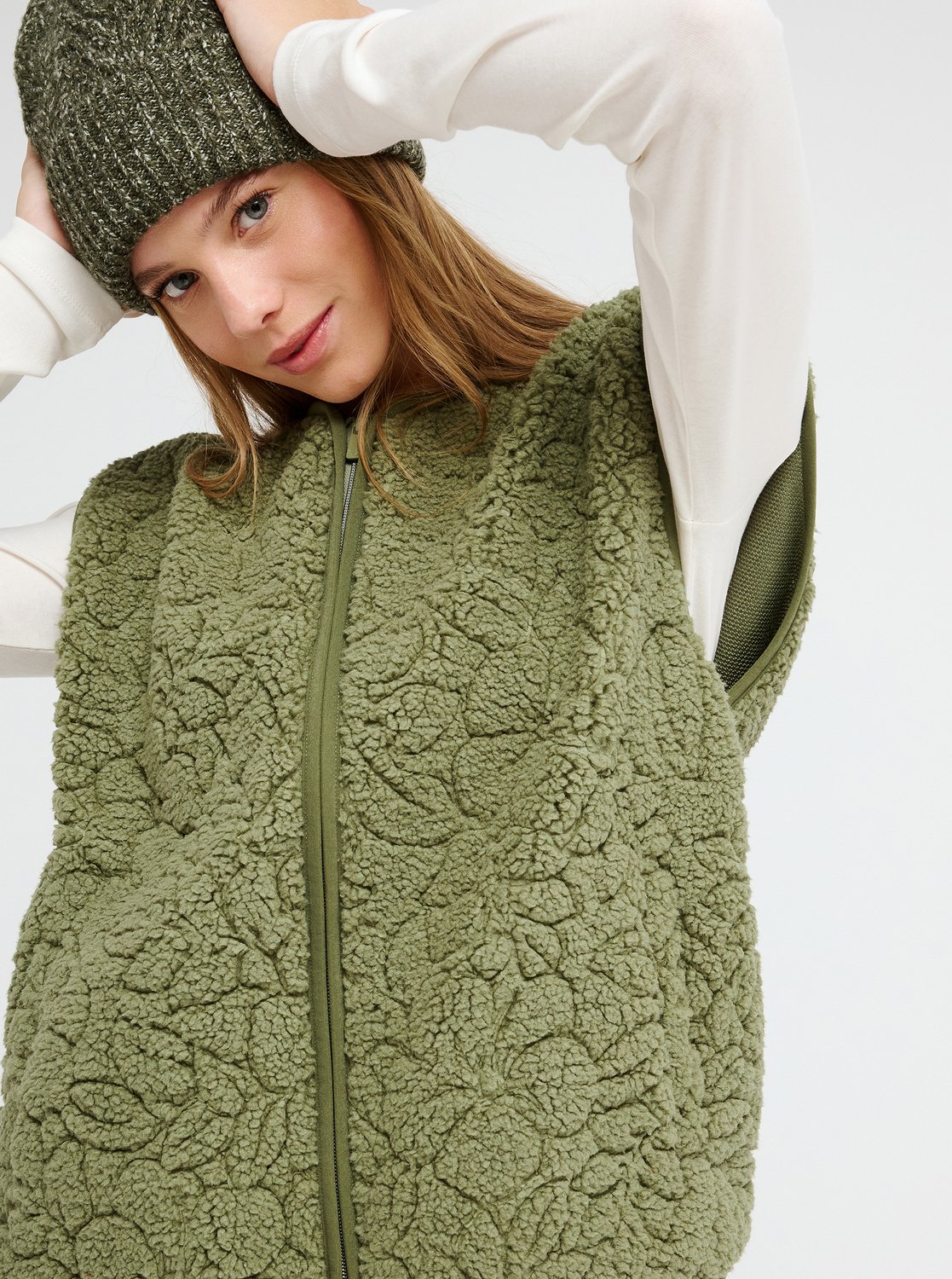 新品タグ付き　DECO depuis1985 GREEN MALTY VEST Best Town - Women's Green Zip Sherpa Vest | Roxy