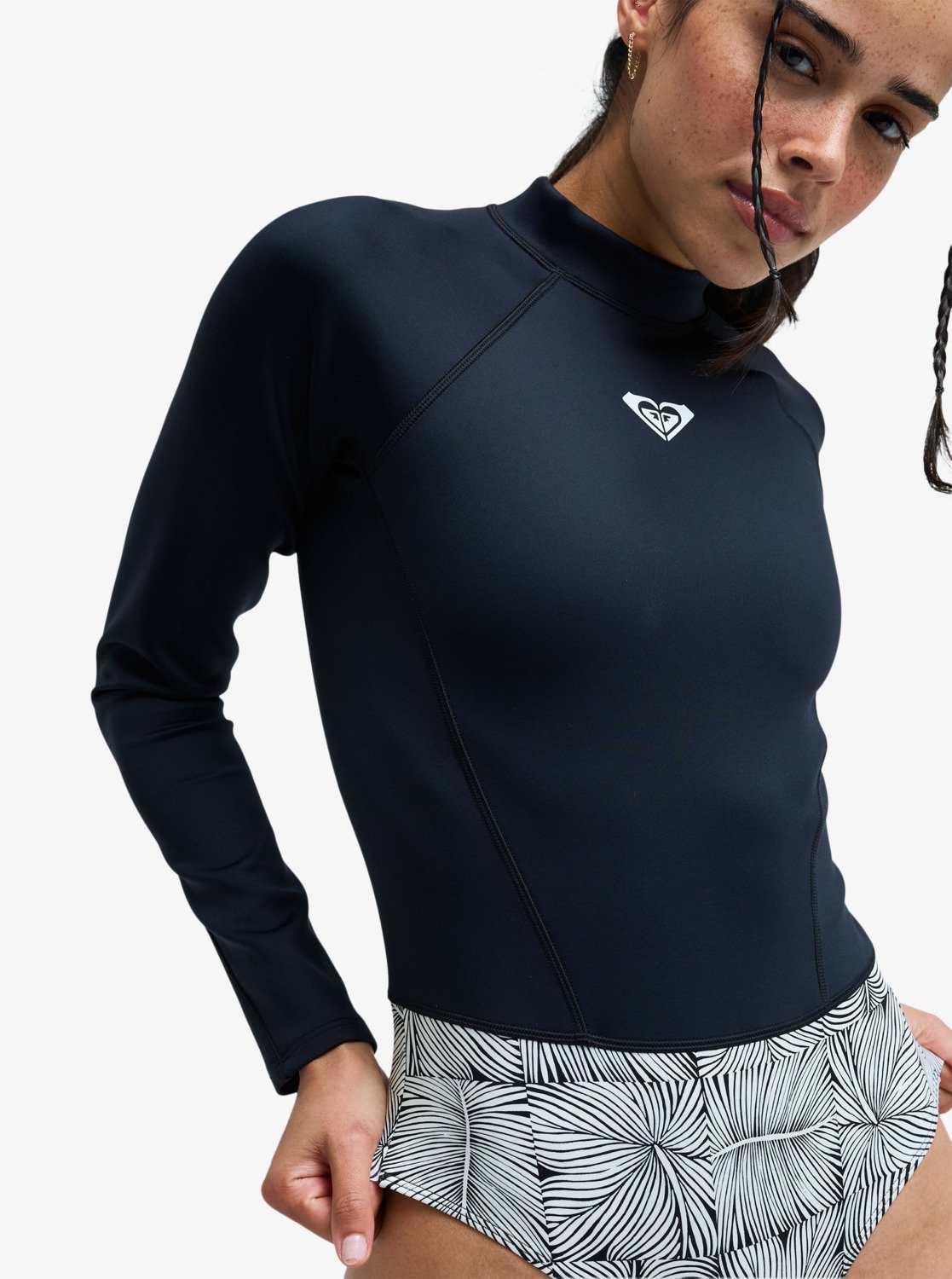 うる　0709 Pro Surf - Women's Black Long Sleeve One-Piece Swimsuit | Roxy