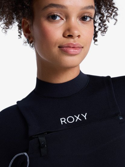 2/2mm Elite Xtra Stretch - Long Sleeve Front Zip Springsuit for Women  26BW243501