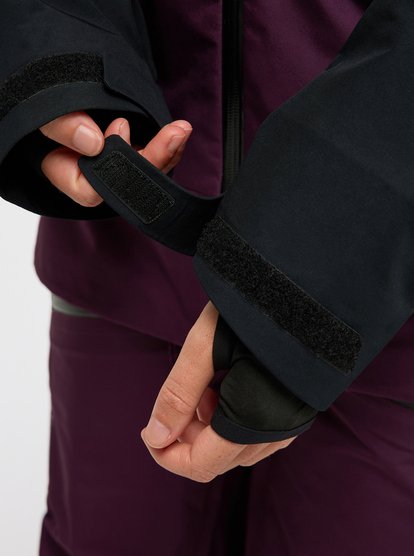 GORE‑TEX&reg; Lunalite 3L  ERJTJ03555