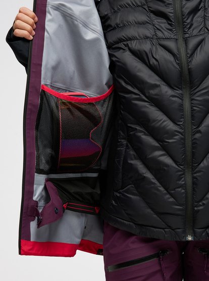 GORE‑TEX&reg; Lunalite 3L  ERJTJ03555