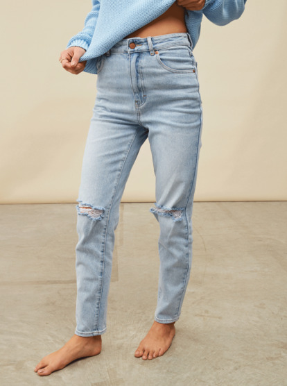 Sunset Kiss Dolly - Slim Jeans for Women  URJDP03004