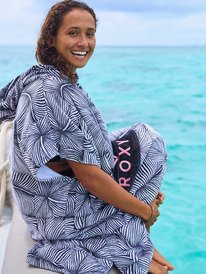 1 Pro Surf Preto ERJAA04477 Roxy