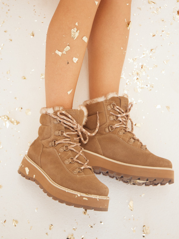 0 Bradie - Botas para Mulher Beige ARJB700758 Roxy