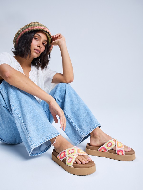 0 Syenna Hi - Sandals for Women Beige ERJL200039 Roxy