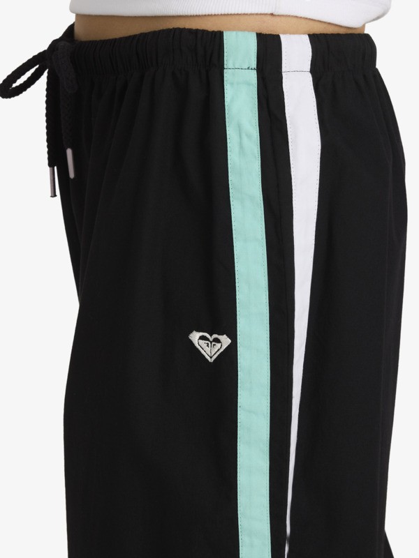 9 Welcome Home Black ERJNP03701 Roxy