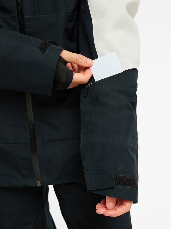 8 GORE‑TEX&reg; Lunalite 3L Black ERJTJ03555 Roxy