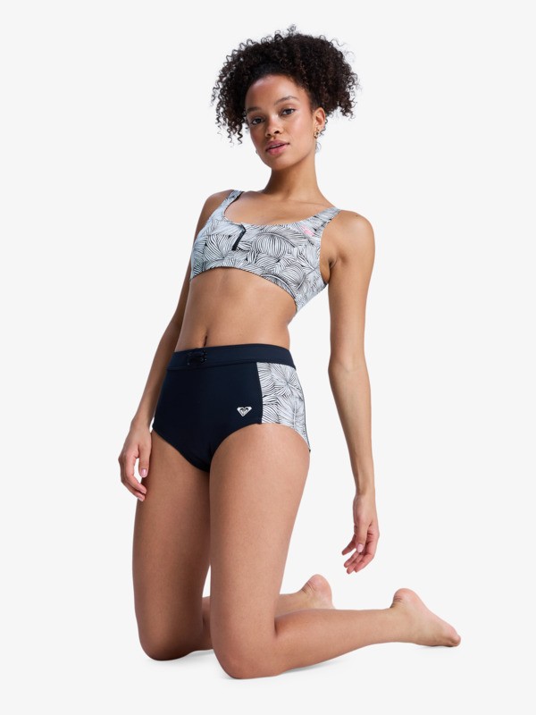 8 Pro Surf Svart ERJX405252 Roxy