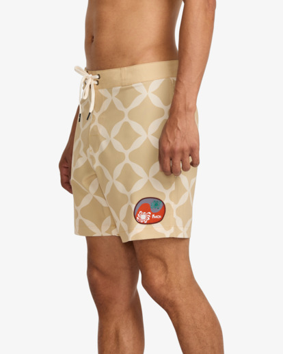 LA Ornament 17" - Board Shorts for Men  23A081510