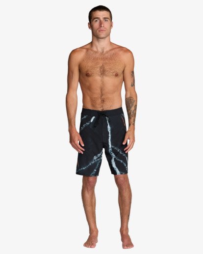 RVCA X Clay  23A081604