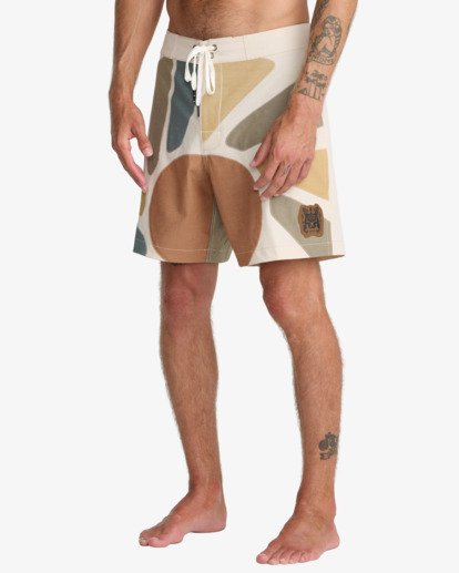 Rise Up 17"  23A082605