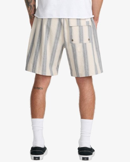 Sands 17"  23A101511