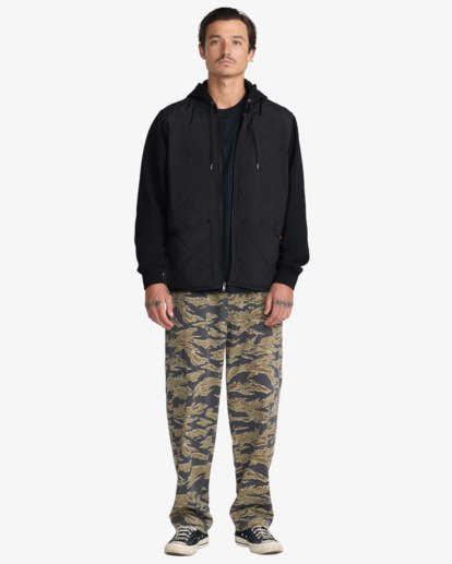Warner Hooded  23A173608