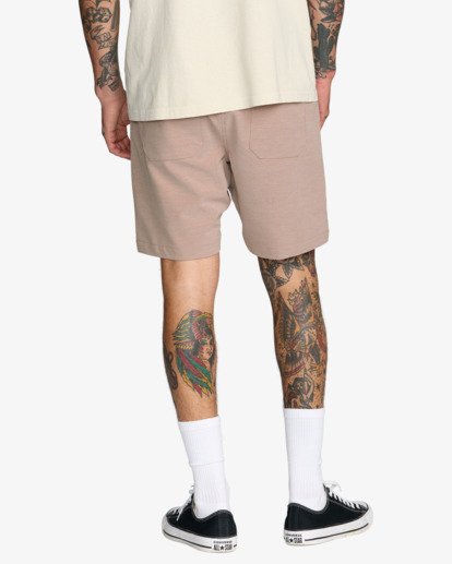 Brophy Hybrid 18" - Hybrid Boardshorts for Men  23A322500