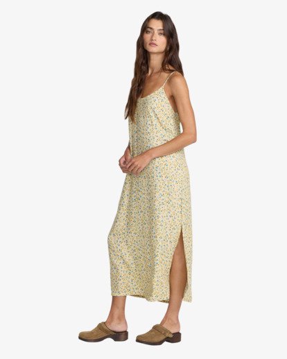 Amalfi Slip  23B132601