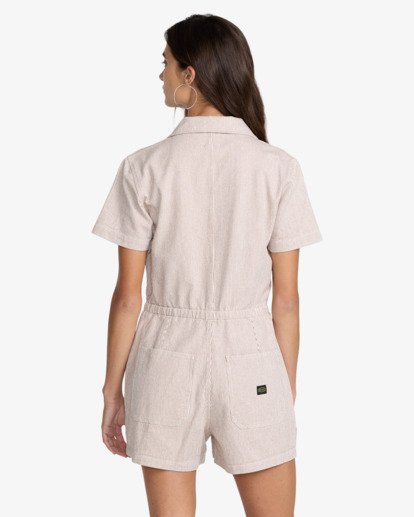 Labour Dayshift  23B282605