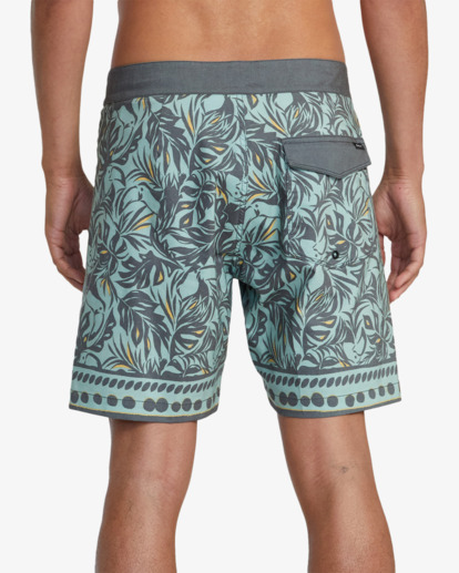 Resort - Board Shorts 17'' for Men  AVYBS00357