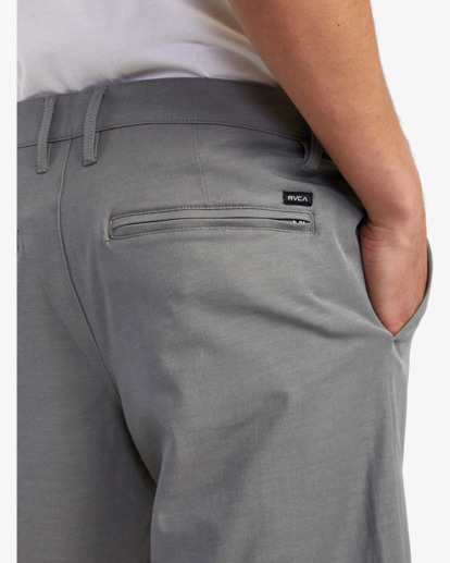 Back In - Hybrid Shorts for Men  AVYWS00286