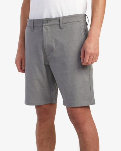 Back In - Hybrid Shorts for Men  AVYWS00286