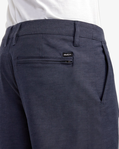 Back In - Hybrid Shorts for Men  AVYWS00286