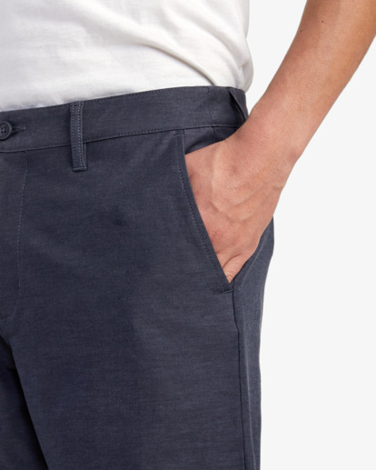 Back In - Hybrid Shorts for Men  AVYWS00286