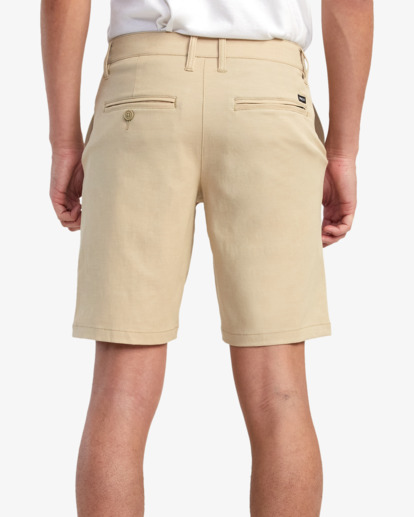 Back In - Hybrid Shorts for Men  AVYWS00286