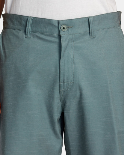 Balance - Hybrid Shorts for Men  AVYWS00287