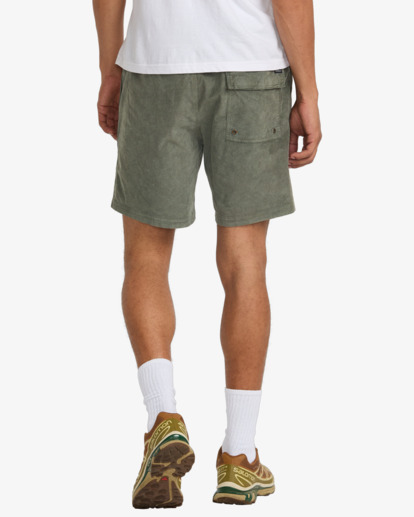 Escape - Elastic Waist Walkshorts for Men  AVYWS00366