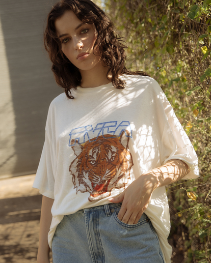 Jungle Cat Rummage - T-Shirt for Women  UVJZT00167