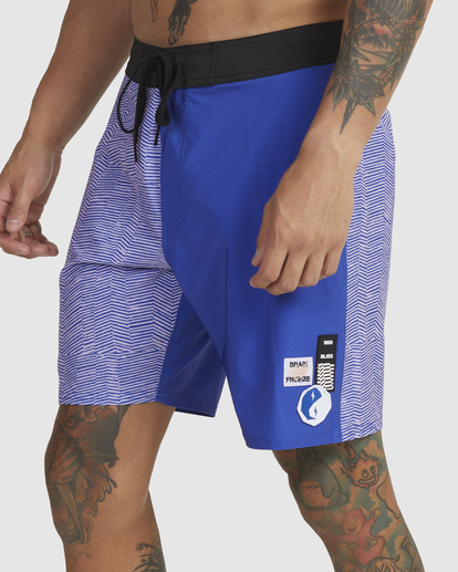 Brain Freeze 17" - Board Shorts for Men  UVYBS00131