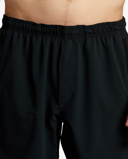 VA Sport Yogger Stretch 17" - Performance Shorts for Men  V201TRYS