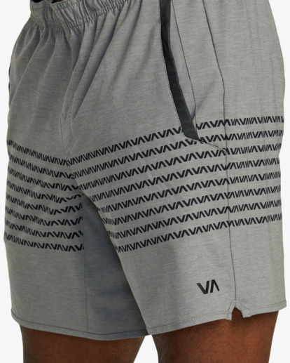 VA Sport Yogger Stretch 17" - Performance Shorts for Men  V201TRYS