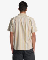 3 Talum Beige 23A042608 RVCA