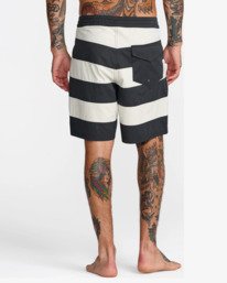 2 Da Bull 18" - Boardshort para hombre Negro 23A081600 RVCA