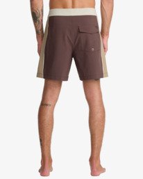 8 Rewind Brown 23A081606 RVCA