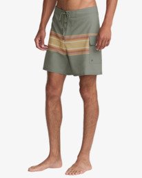 3 Exotica 17" Green 23A082600 RVCA